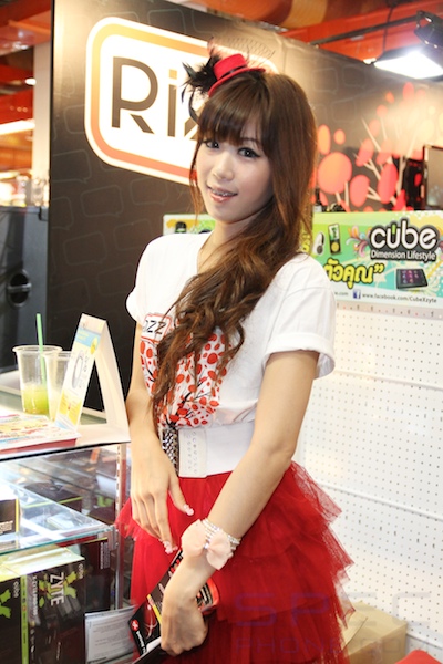 Pretty Commart X'Gen 2011 - 2 596