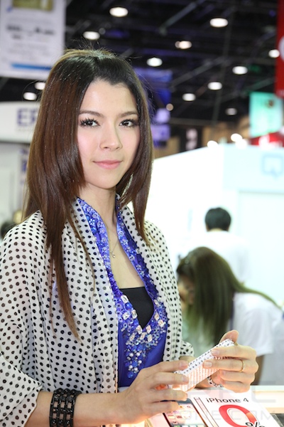 Pretty Commart X'Gen 2011 4