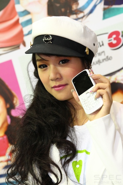 Thailand Mobile Expo Showcase 2011 - Pretty1 14