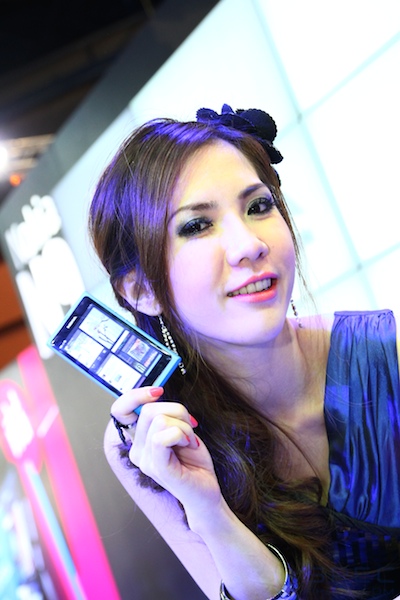 Thailand Mobile Expo Showcase 2011 - Pretty1 22