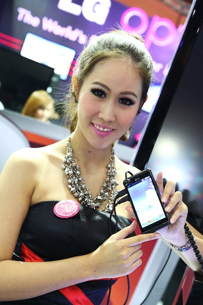 Thailand Mobile Expo Showcase 2011 - Pretty1 6
