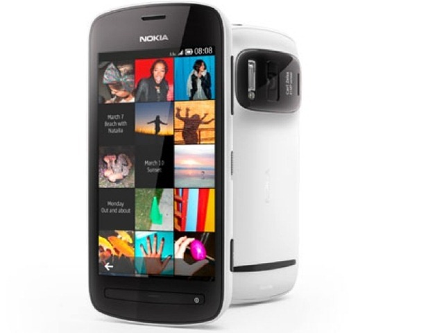 nokia-808-pureview-1